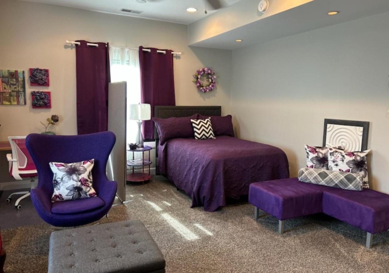 Vip Suites For Business Women, Nurses, College Moms Traveling To Indianapolis Esterno foto